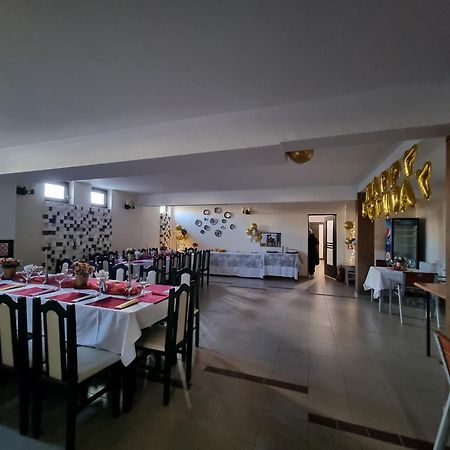 Alba Forum Gyulafehérvár Kültér fotó